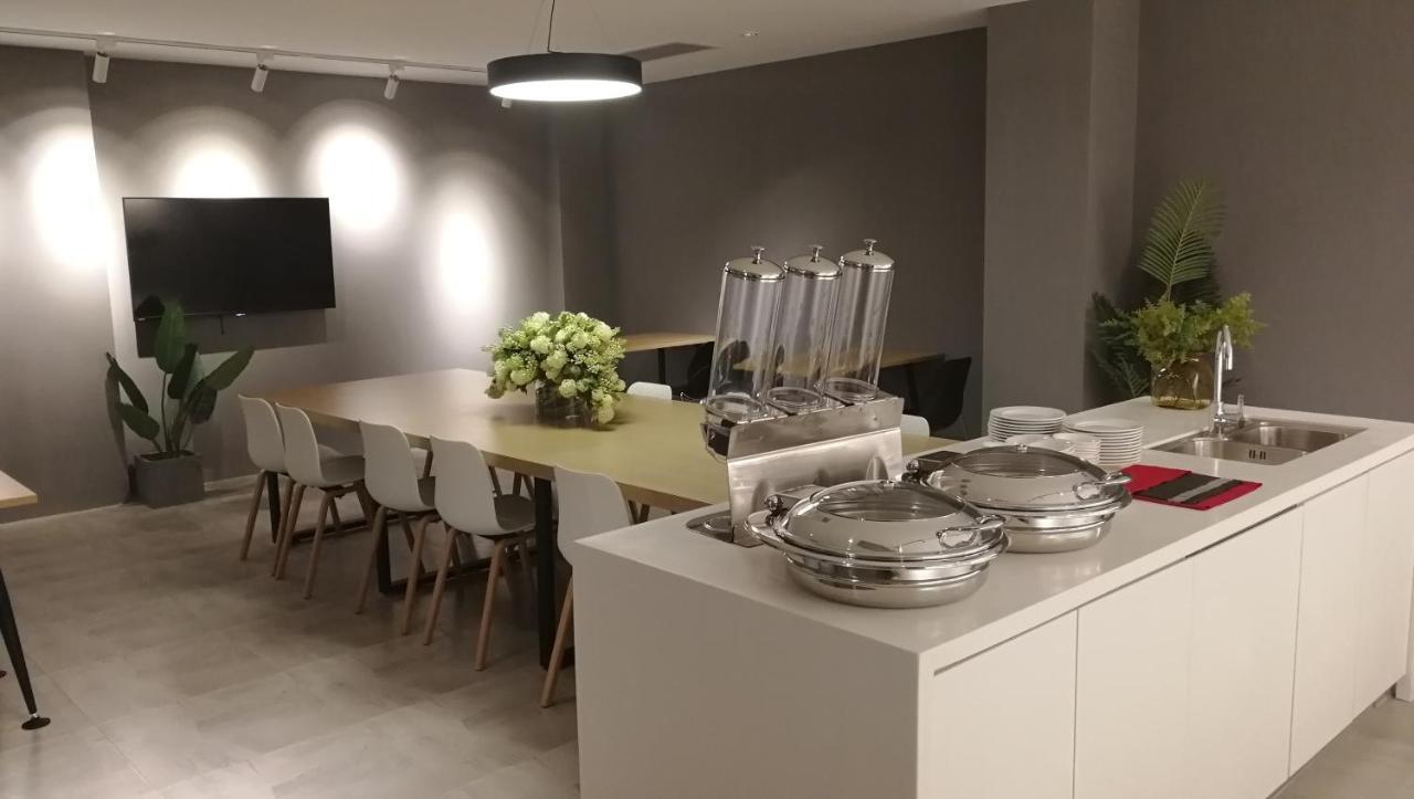 Ln Residence Changdi - New Aiqun Building - Canton Fair Free Shuttle Bus During Canton Fair Period Экстерьер фото